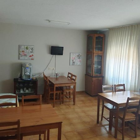 Hostal Puente Azud Avilés Eksteriør bilde